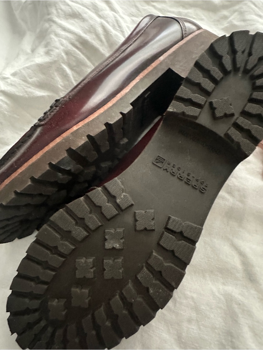 Sperry Windsor Cordovan Leather in NEW  condition Women's US 10 Penny Loafers - Picture 3 of 7